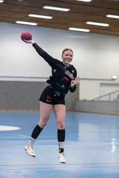 Bild 250 - wBJ TSV Ellerbek - TSV Uetersen : Ergebnis: 15:10